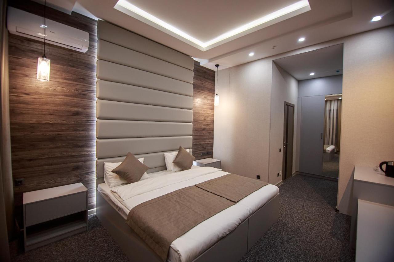 Terrasse Hotel & Bar 비슈케크 외부 사진